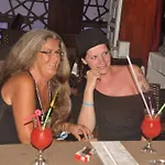 Sun Flower Aparthotel 4*