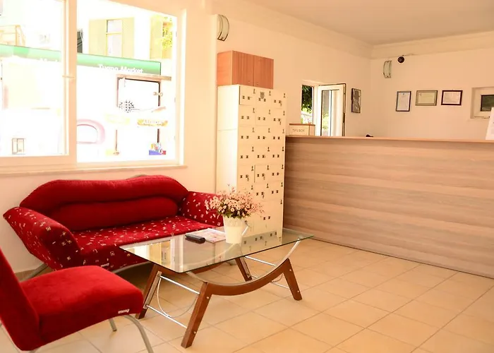 Apartmanhotel Sun Flower Side