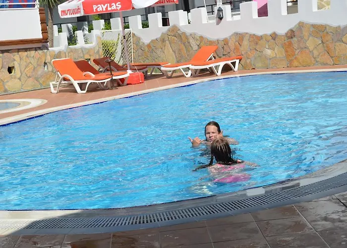 Aparthotel Sun Flower 4*